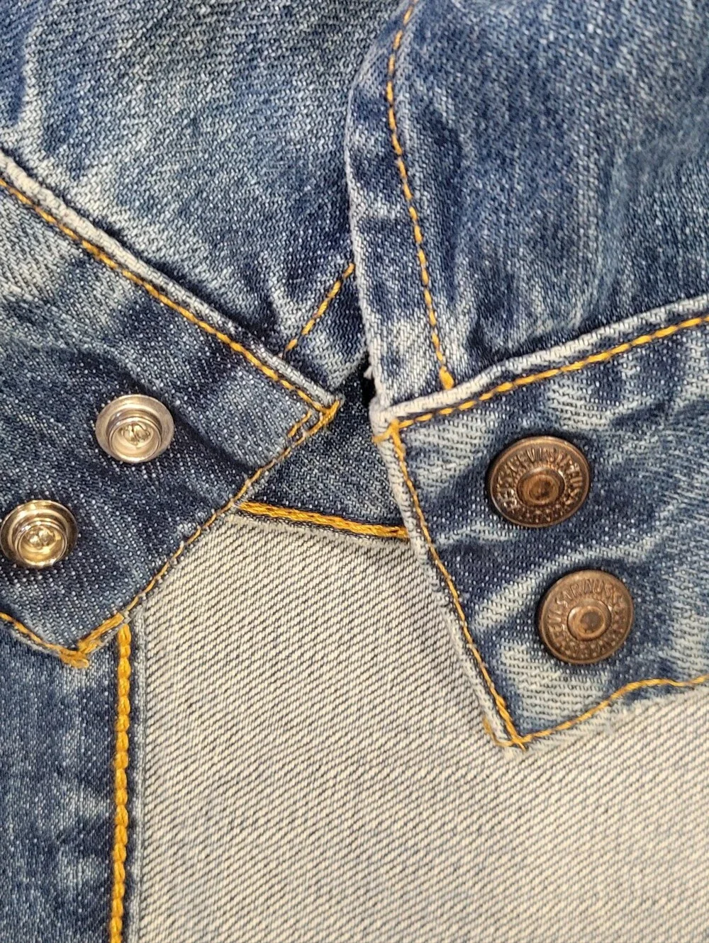 Levi's Light Blue Denim Shirt Jacket with Stand Collar - Picture 10 of 13